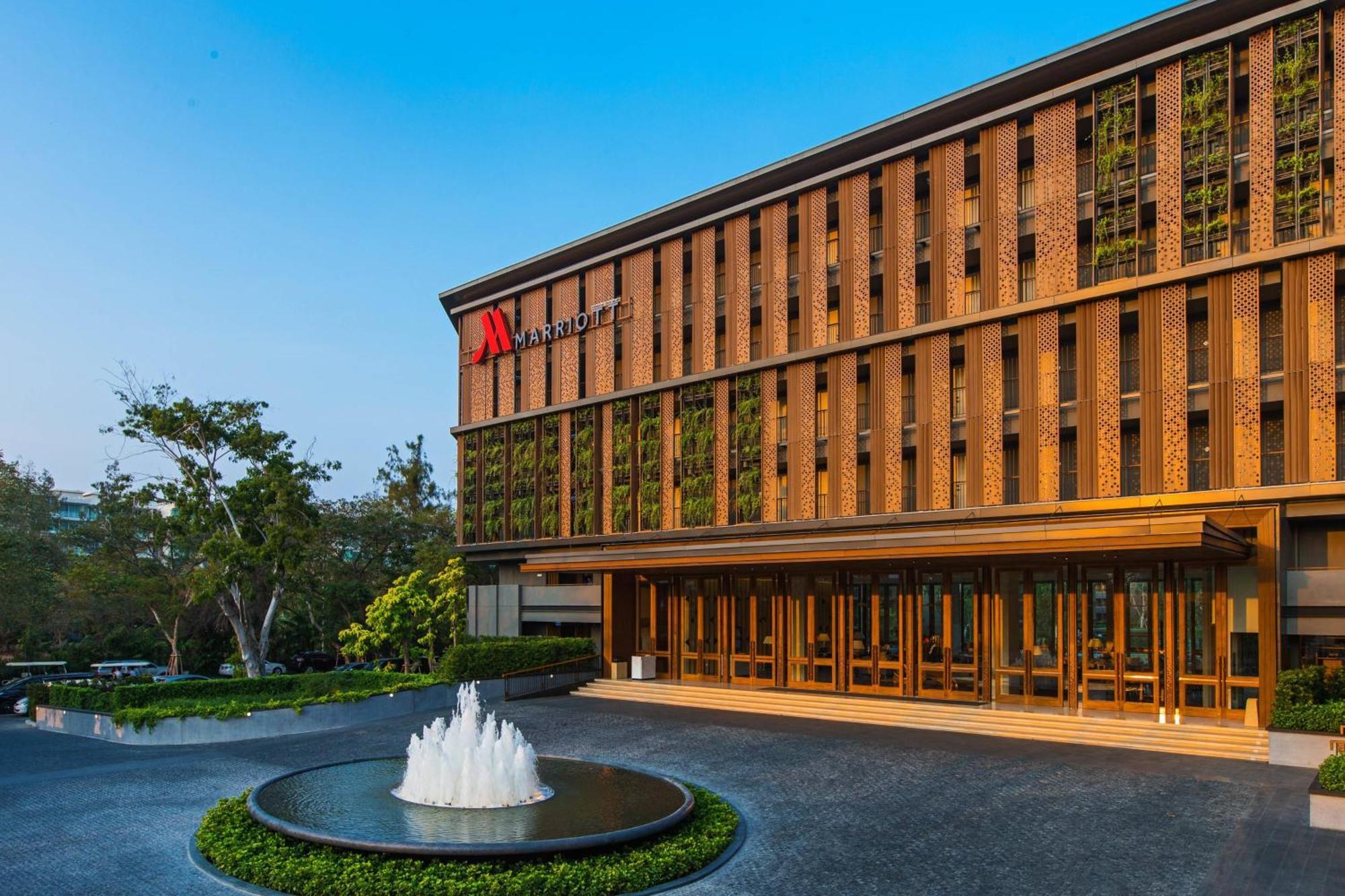 Marriott And 5* HHQ